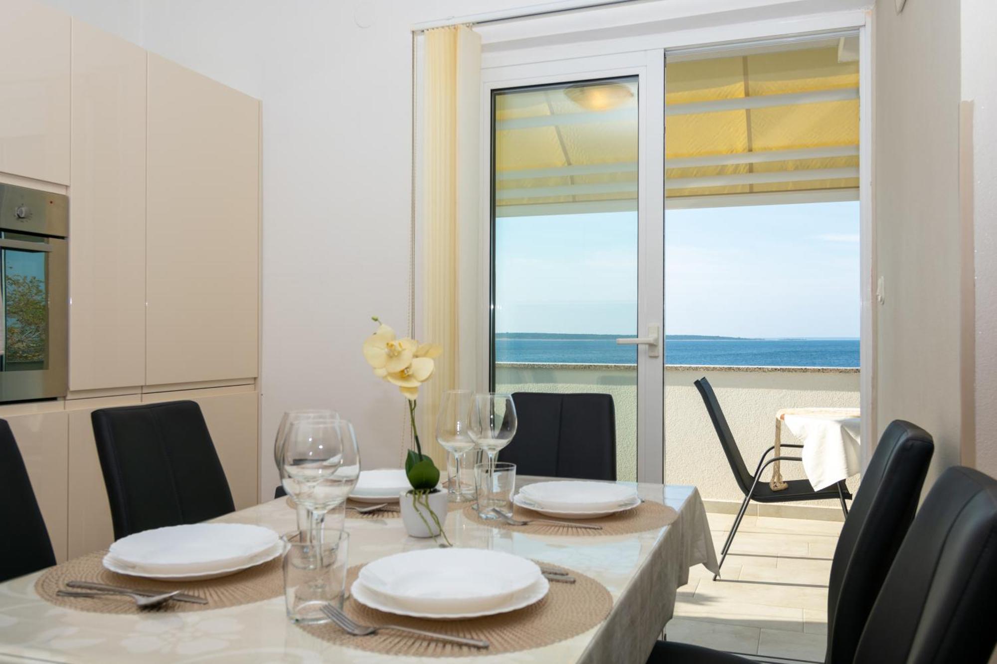 Apartments By The Sea Mandre, Pag - 4093 Kolan Zimmer foto