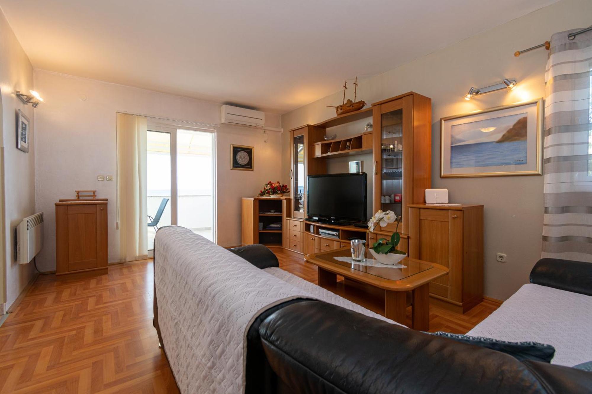 Apartments By The Sea Mandre, Pag - 4093 Kolan Zimmer foto